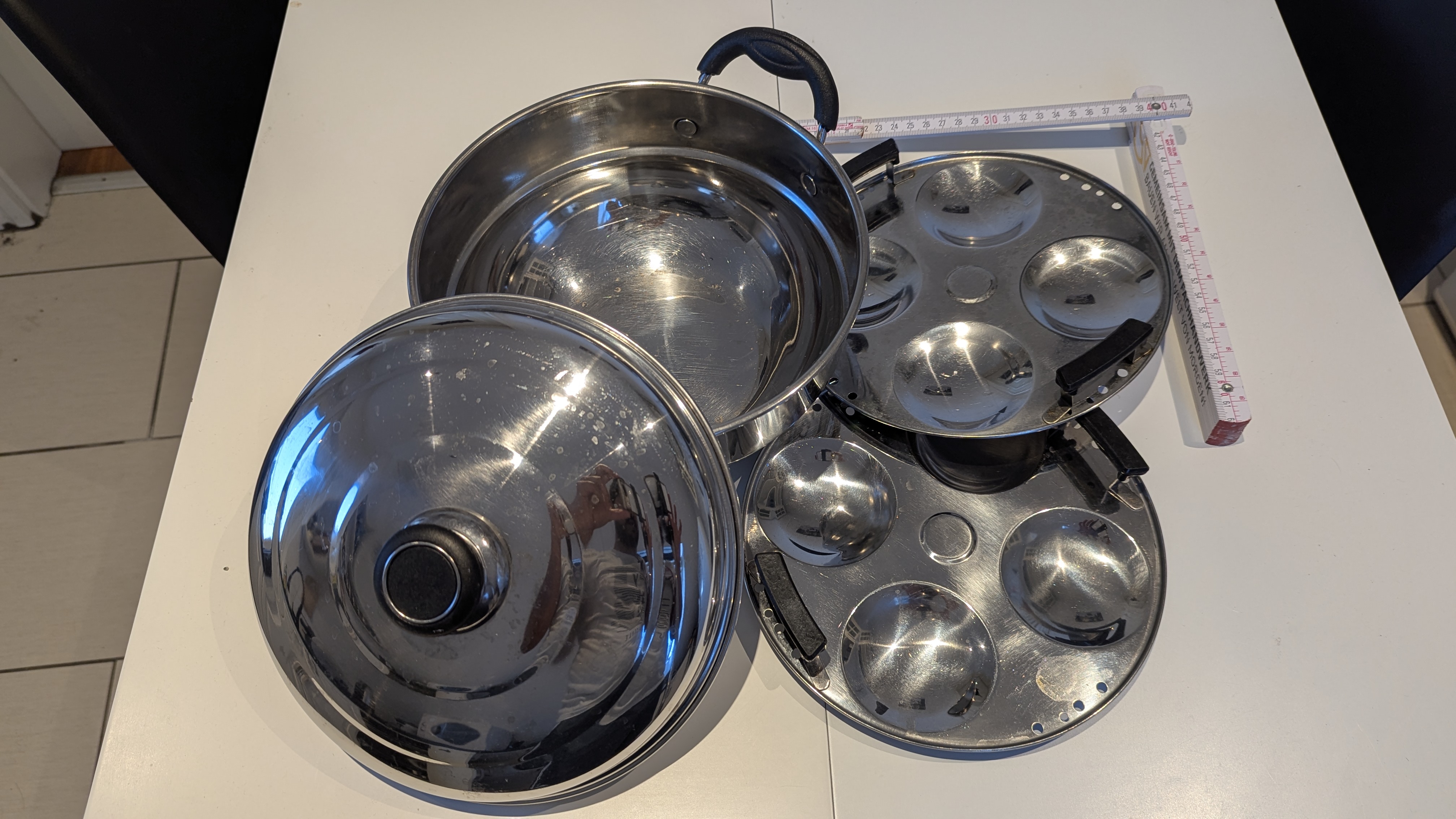 Idli Cooker + multiaccesories